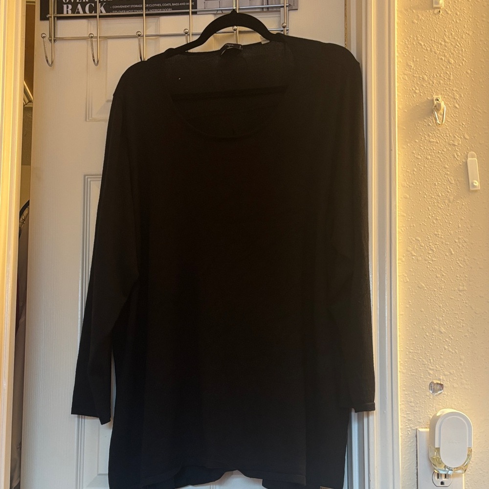 Black Long Sleeve Top